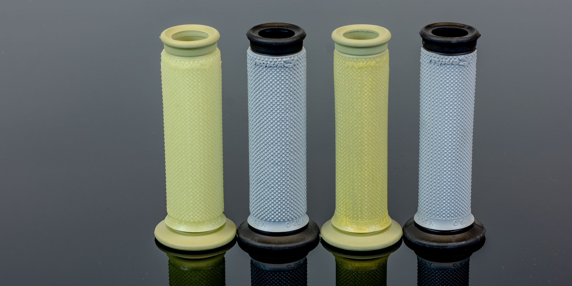 Renthal Road Dual Compound Grips with  Brand Resin 29mm Firm #G175 